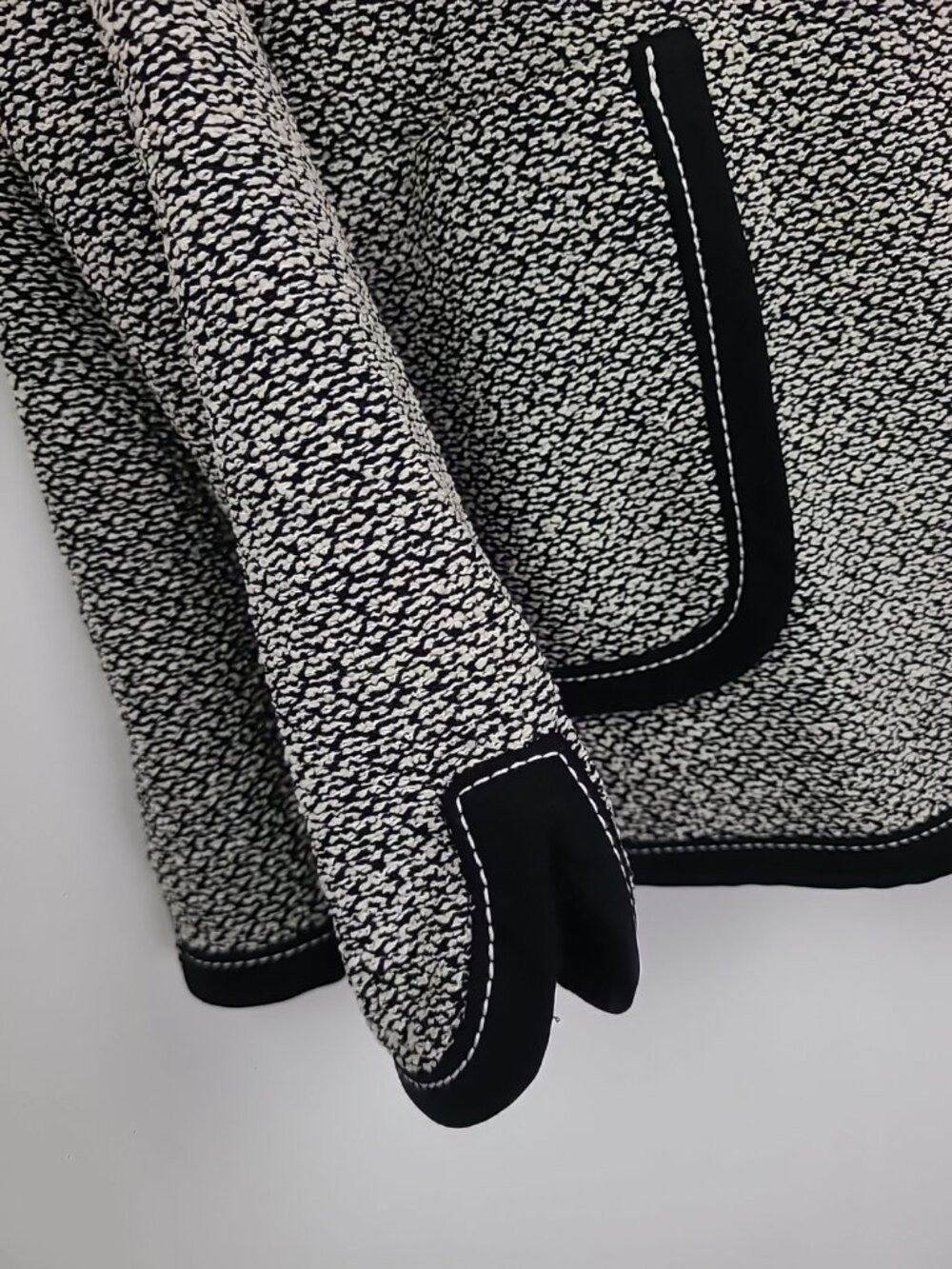 St John Collections Blazer Jacket Size 10 - Picture 4 of 8